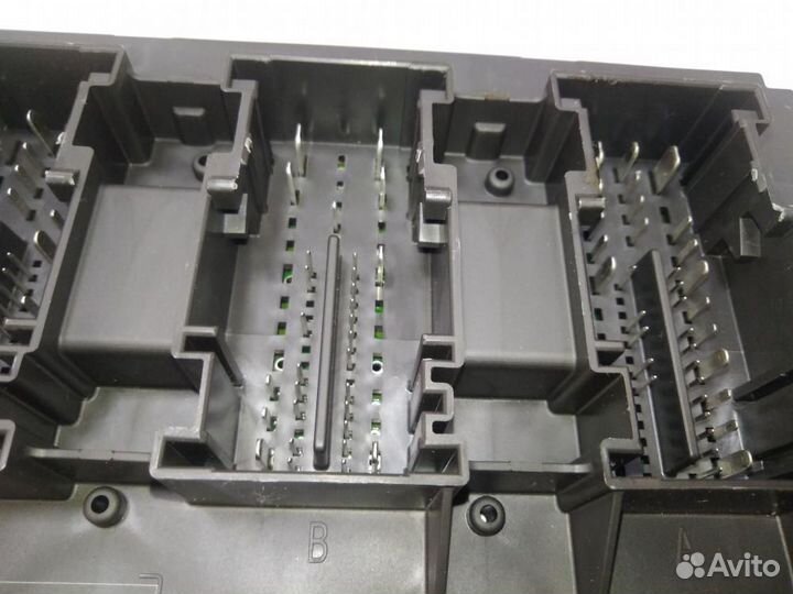 Блок комфорта Volkswagen Tiguan 5N1 2007-2011г