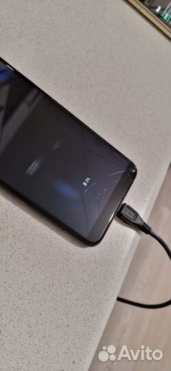 Samsung Galaxy A6+, 4/32 ГБ