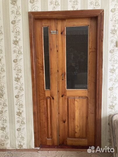 Дверь входная со стеклом бу