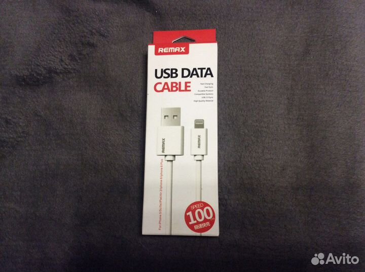 Дата-кабель USB 1м белый