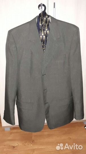 Костюм Tomas Soisson