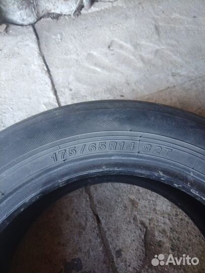 Yokohama BluEarth-A 175/65 R14 82T