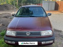 Volkswagen Vento 1.8 MT, 1993, 280 000 км, с пробегом, цена 165 000 руб.