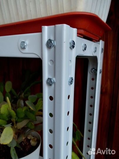 Стеллаж металлический для склада для дома