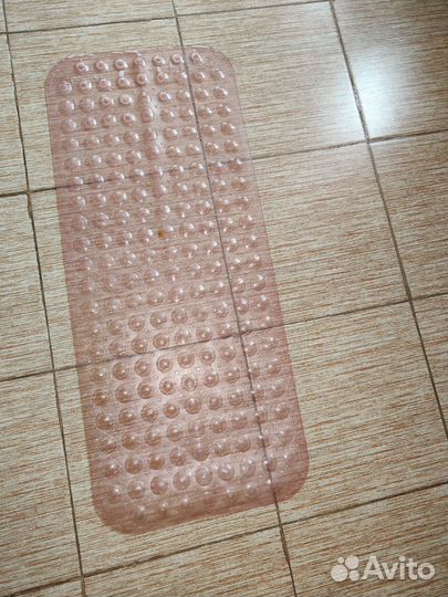 Коврик для ванной противоскользящий