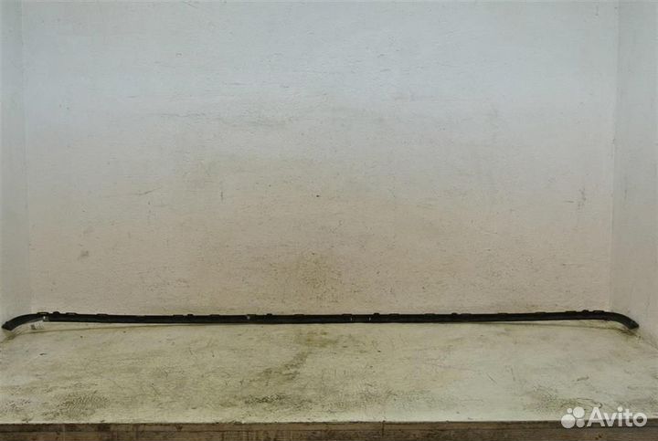 Молдинг заднего бампера центральный Audi Q7 2015