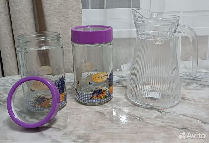 Графин1,5 и 2 банки с крышкой коллекции 