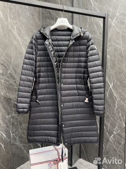 Женский пуховик Moncler Oredonne