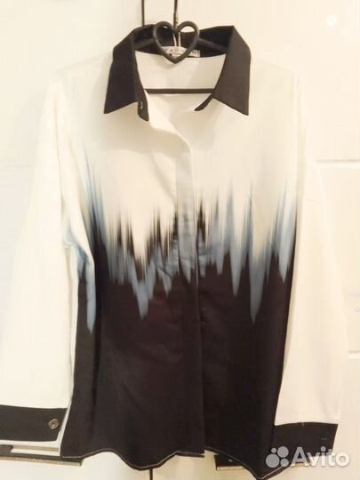 Костюм женский 46-48 новый