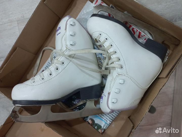 Коньки детские