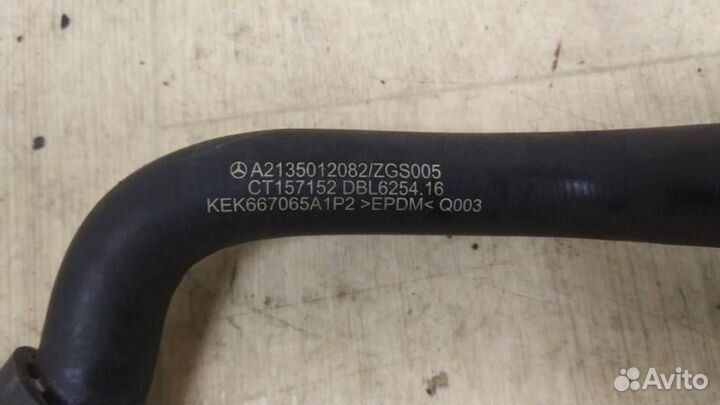 Патрубок (трубопровод, шланг) Mercedes-Benz A2135012082