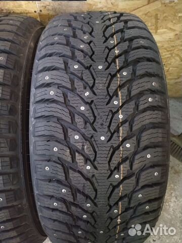 Nokian Tyres Hakkapeliitta 9 215/55 R17 98T