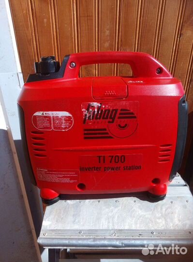 Генератор бензиновый. Четырехтактный