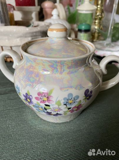 Сахарница новая фарфоровая