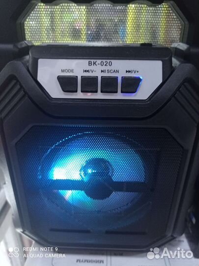 Блютуз колонка с микрофоном BK020