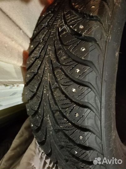 Sava Eskimo Stud 185/65 R15 88B