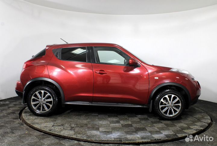 Nissan Juke 1.6 CVT, 2012, 199 400 км