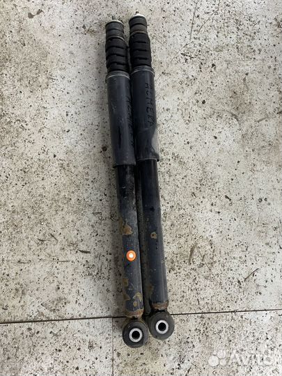 Амортизатор задний Nissan Almera G15