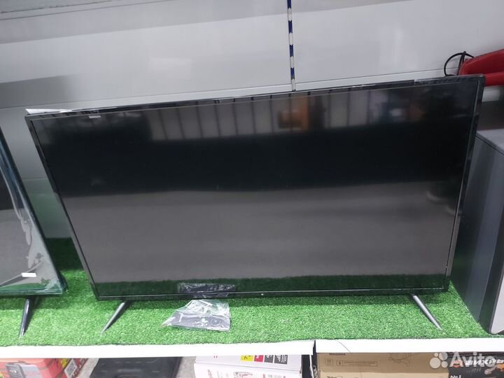 Смарт телевизор Dexp