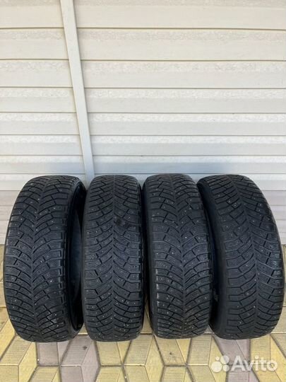 Michelin X-Ice North 4 SUV 235/60 R18