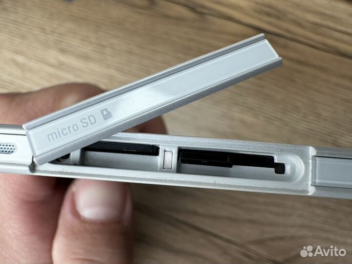 Планшет Sony Xperia Tablet Z SGP321