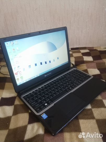 Ноутбук Packard bell V5WT2