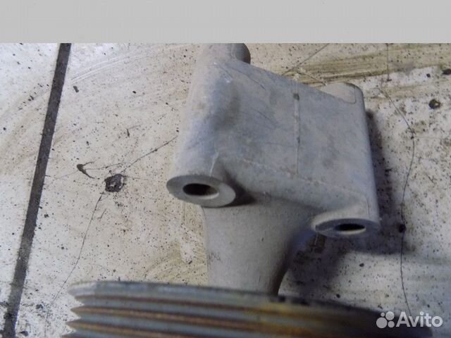 Кронштейн ролика RAV 4 2006-2013