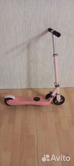 Электросамокат Iconbit