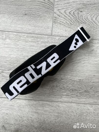 Горнолыжные очки