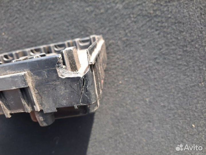 Блок предохранителей Volkswagen Tiguan