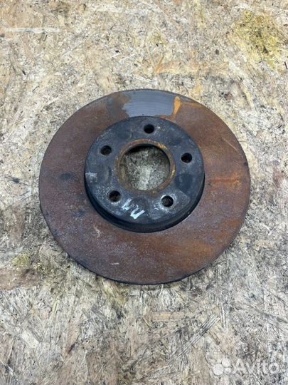 Тормозной диск передний Ford Focus 2 2010