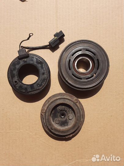 Mazda KD45-61-L10 муфта компрессора кондиционера