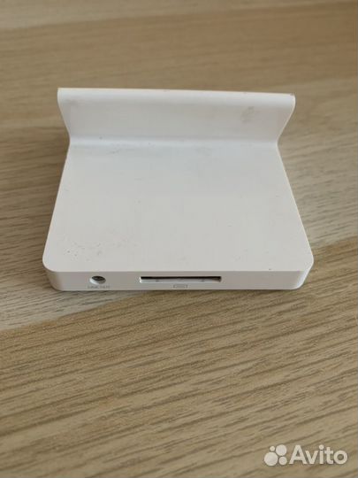 Зарядная станция/подставка для Apple