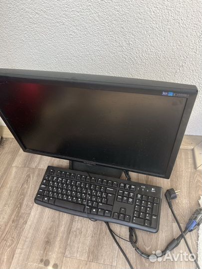 Монитор Samsung