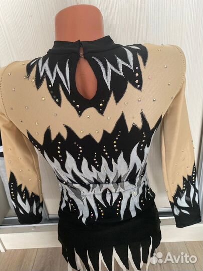 Купальник для художественной гимнастики