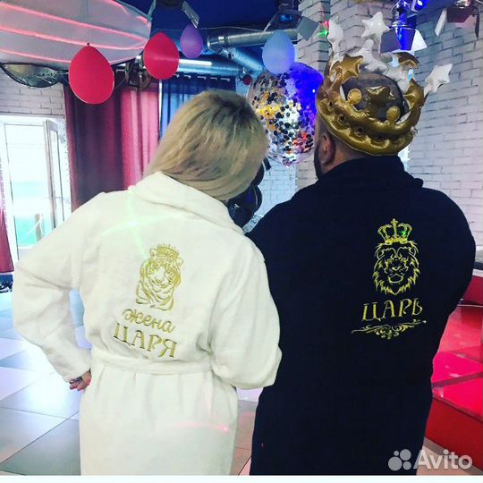 Махровые халаты и полотенца с именной вышивкой