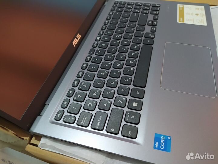 Новый asus X515E Intel Core i5-1135G7 8/512 GB