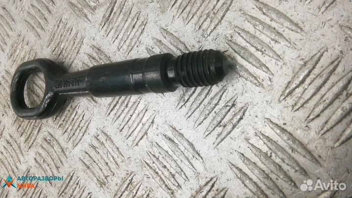 Крюк буксировочный Skoda Octavia 3 (A7) 2015