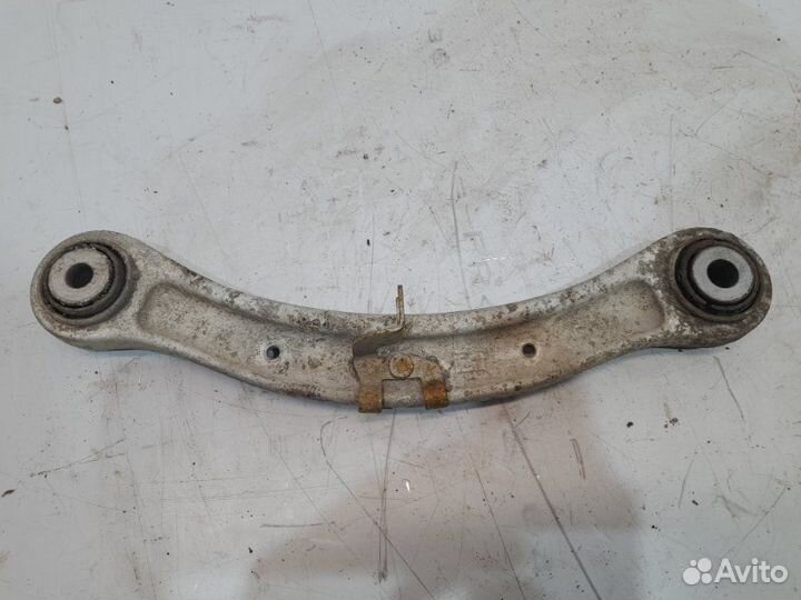 Рычаг подвески задний левый Volkswagen Touareg 1