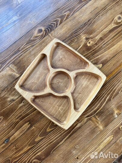 Менажница из дерева