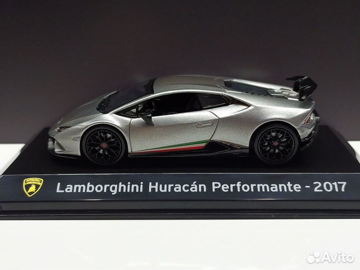 1:43 Lamborghini Huracan Performante 2017