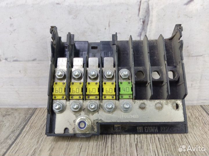 Блок предохранителей Fusion Fiesta