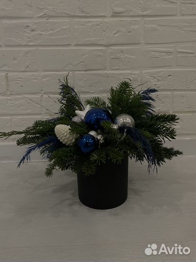 Новогодняя композиция из нобилиса