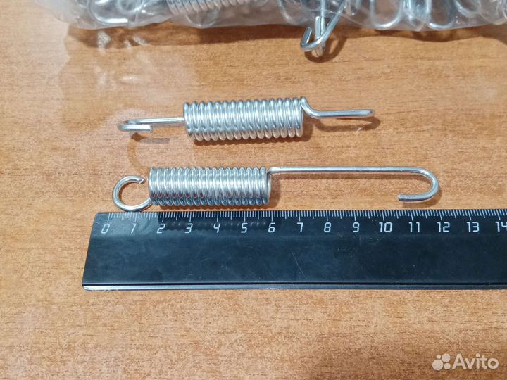 Пружина подножки мото