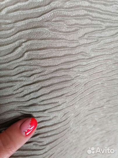 Шторы светло зелёные много