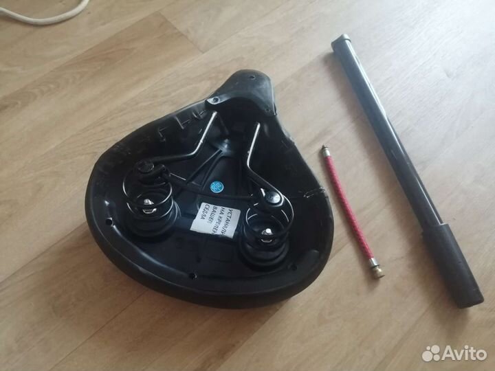 Сидушка и качек