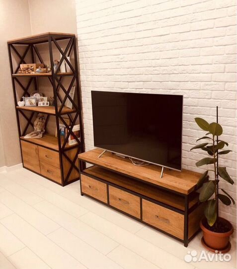 Тумба под телевизор в стиле loft