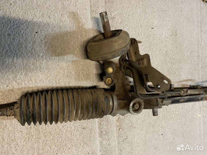 Рулевая рейка Renault Duster