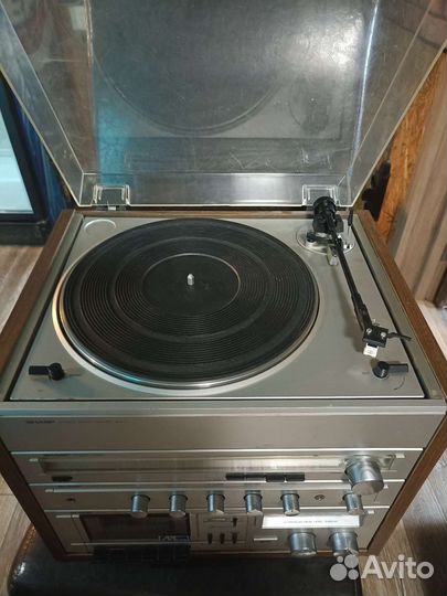 Музыкальный центрsharp