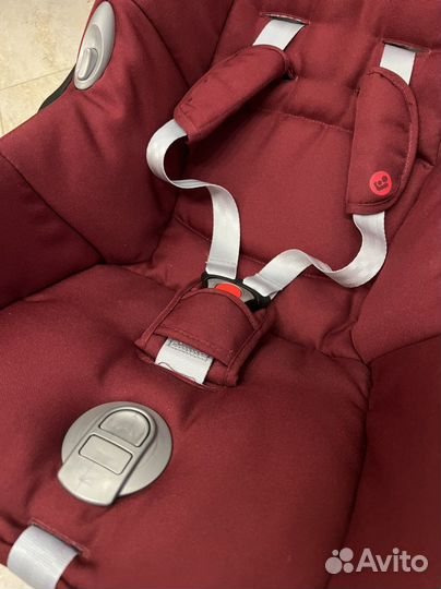 Автокресло Maxi Cosi Cabrio Fix 0+